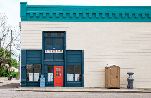Best Portable toilet rental for construction  in North Aurora, IL