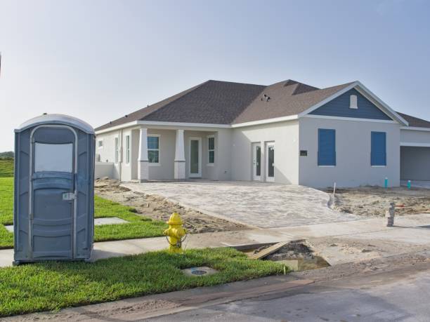 Best Porta potty rental near me  in North Aurora, IL
